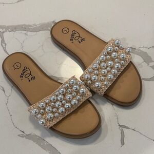 Art Class Pearl Embellished Cream Sandals